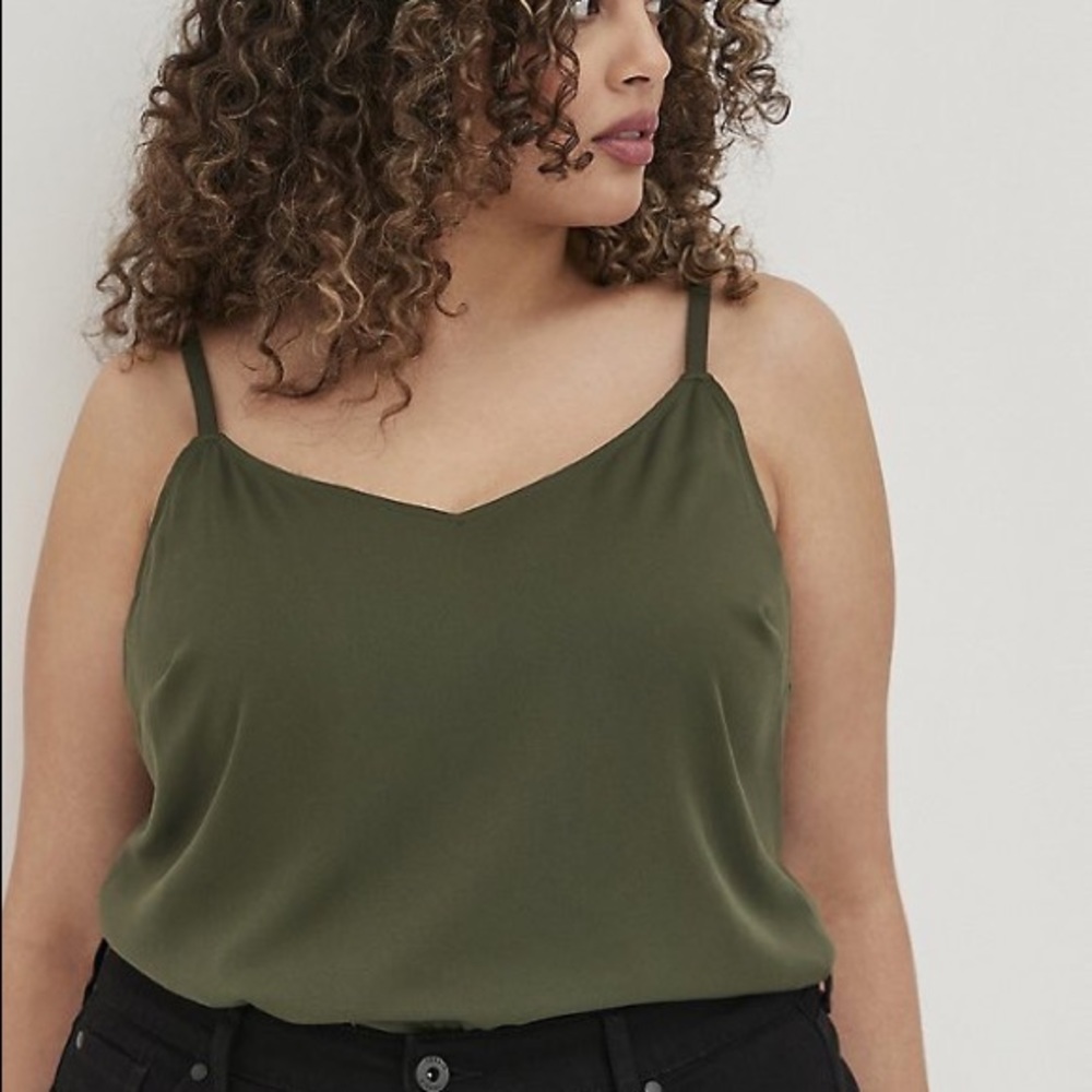 TORRID AVA - OLIVE GREEN STRETCH CHALLIS CAMI